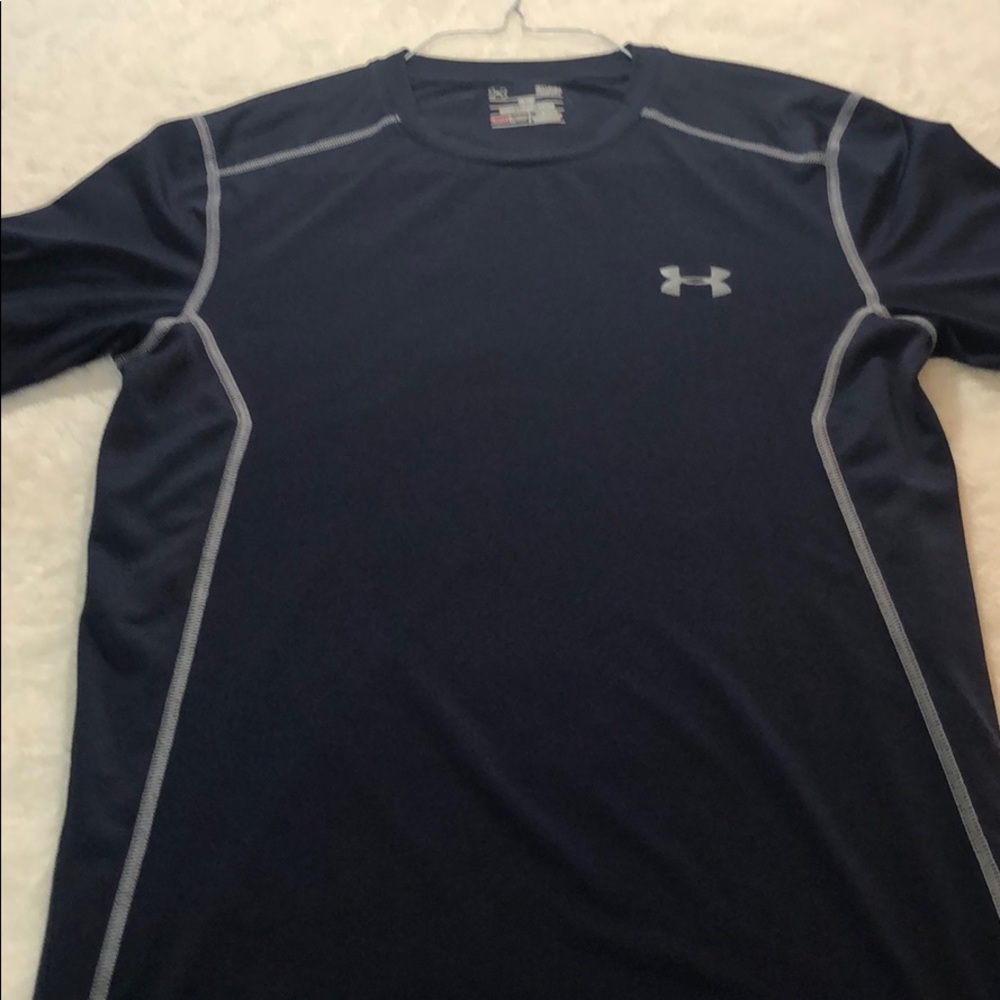 Men’s athletic shirt
